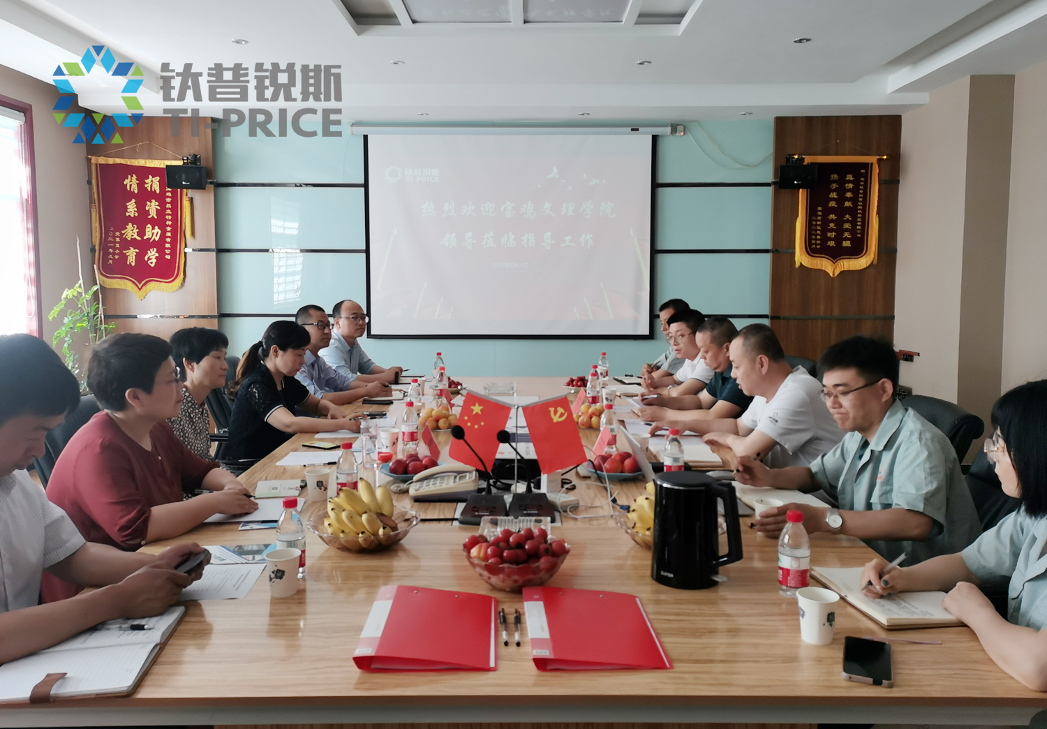 49180816.jpg 38ce671f-d48d-4acb-8ba6-4d999c596775.jpg